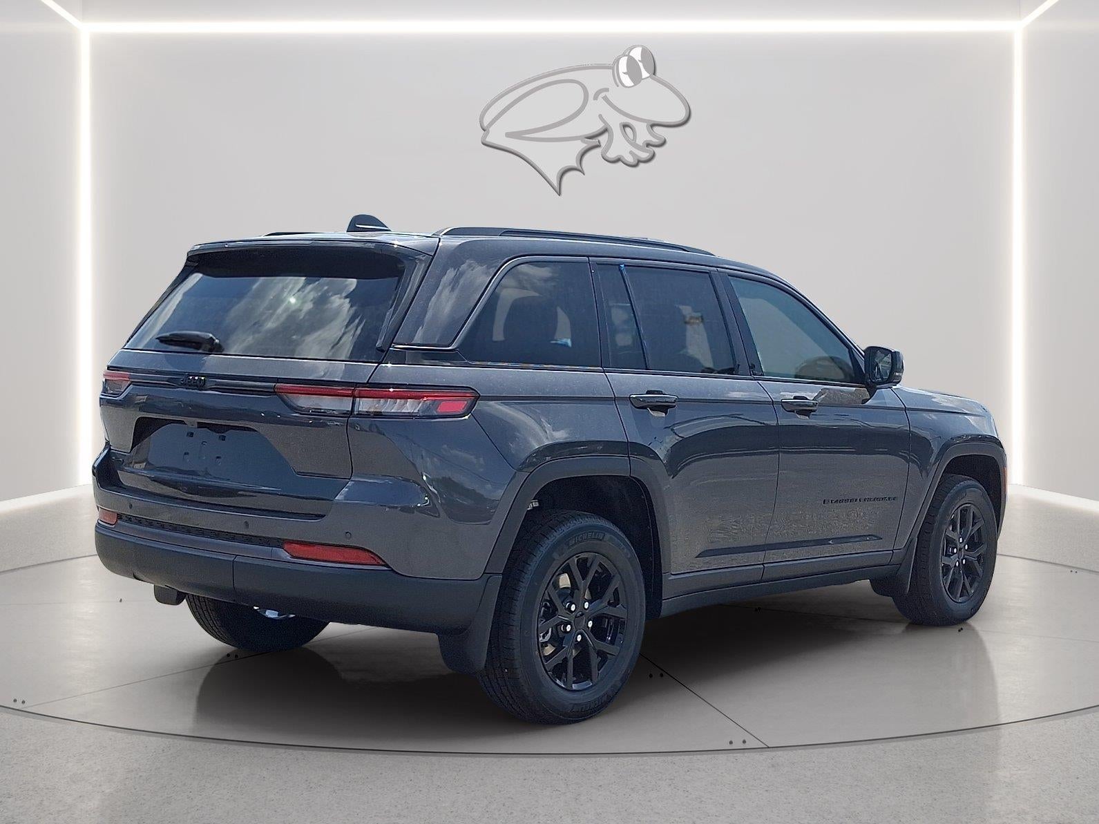 2026 Jeep Grand Cherokee — detail view