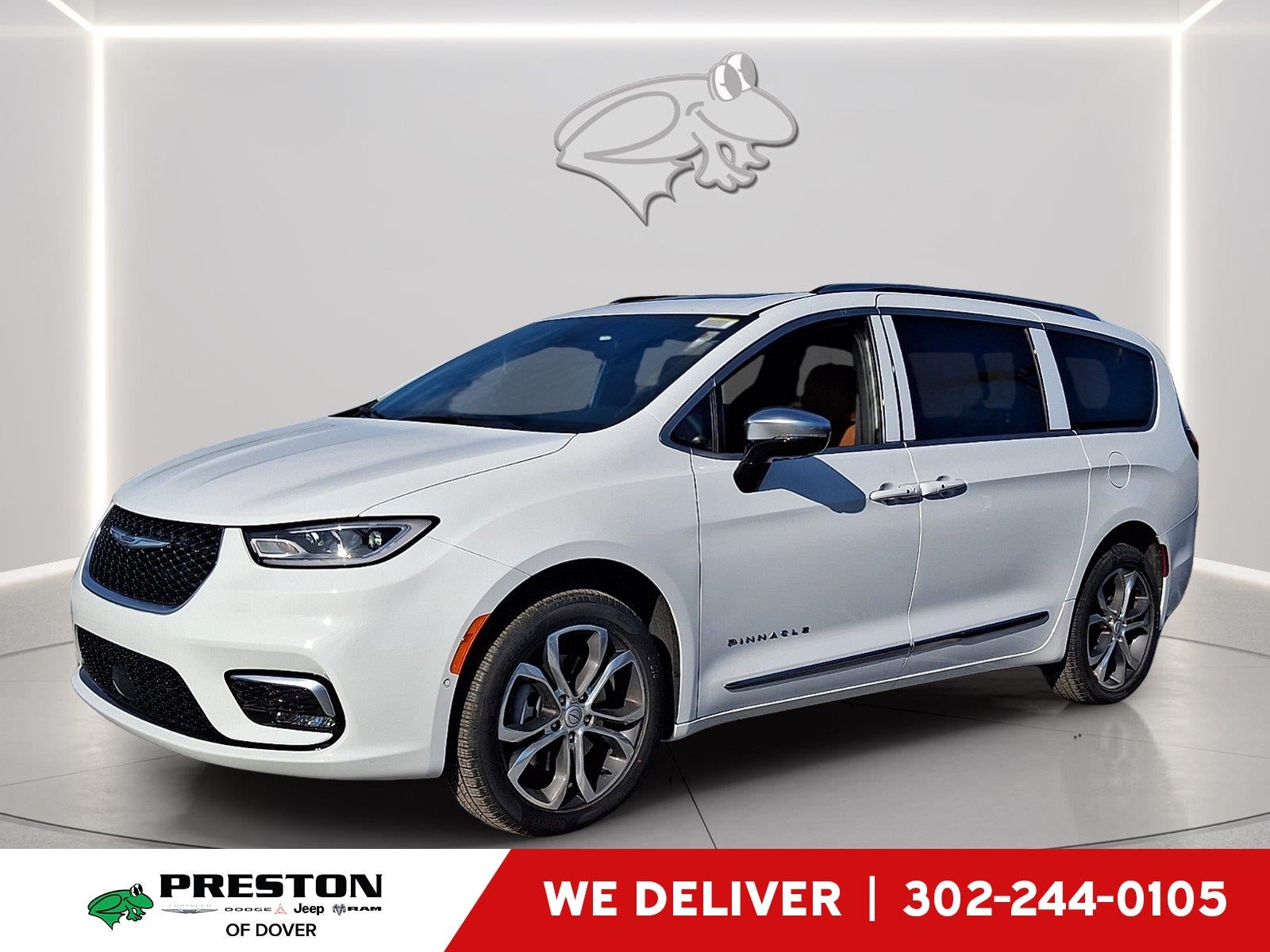2026 Chrysler Pacifica Pinnacle in Bright White Clearcoat — front three-quarter view